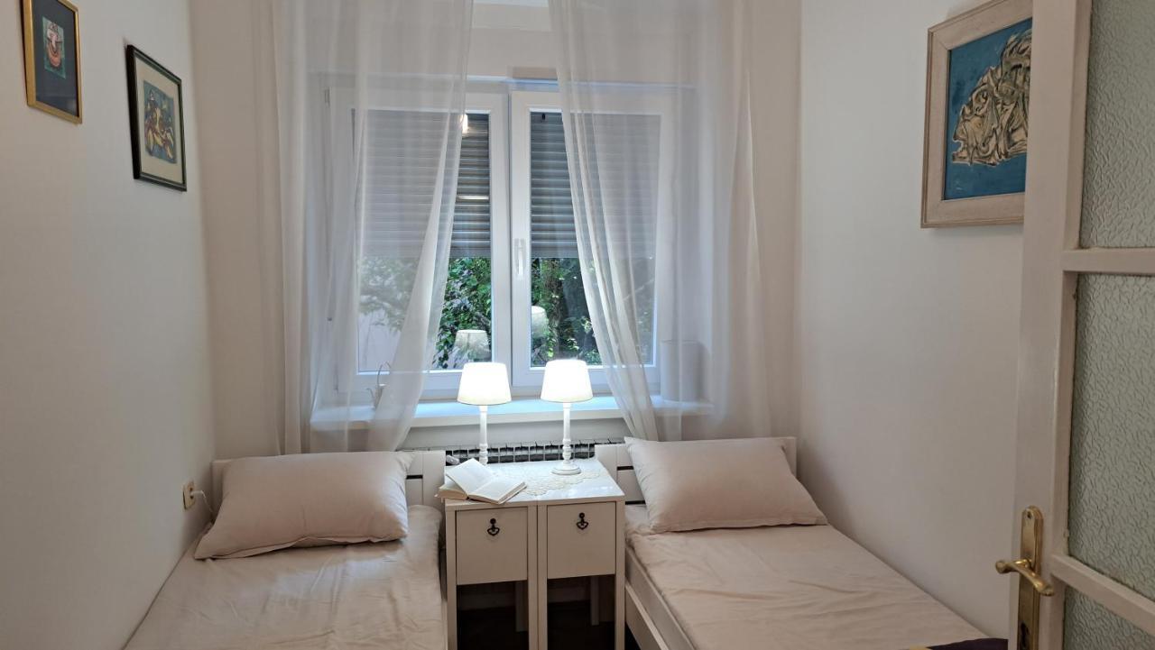 Apartman Jaki Zagreb Exterior foto